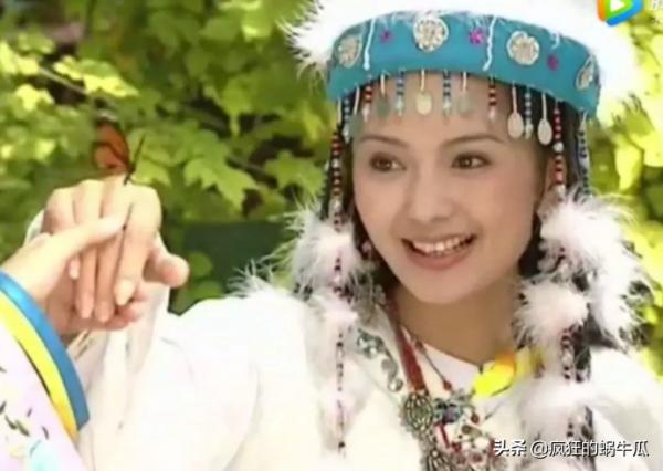 還珠三姐妹全員崩塌,這六個角色誰能成為你心中的封面一姐? 還珠三姐妹全員崩塌,這六個角色誰能成為你心中的封面一姐?