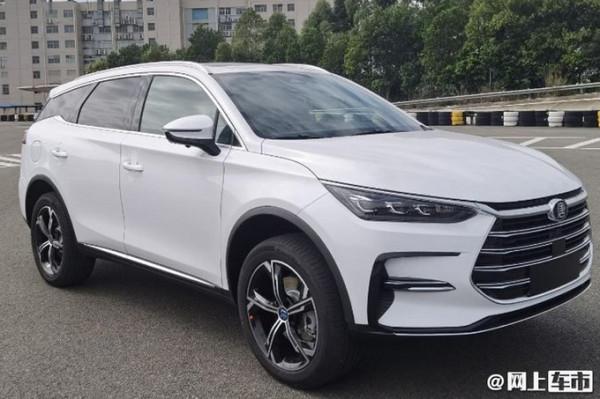 比亞迪新唐DM-i實拍曝光！增1.5T四驅版，配漢DM同款大嘴前臉