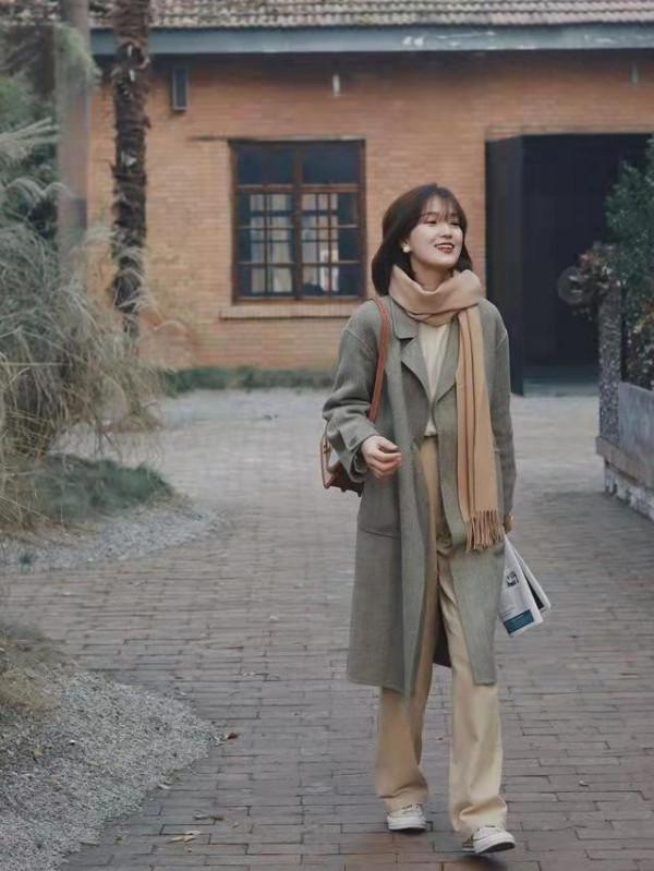 秋天怎麼穿最有高階感?“大衣+褲子”,乾淨利落又有氣場 秋天怎麼穿最有高階感?“大衣+褲子”,乾淨利落又有氣場