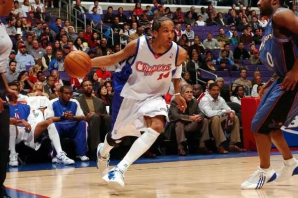 金州勇士利文斯頓生涯編年史（1985-至今）他讓拋棄他的球隊後悔