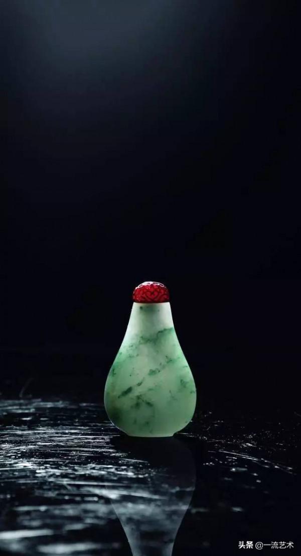 玉雕“素活兒”，清水出芙蓉