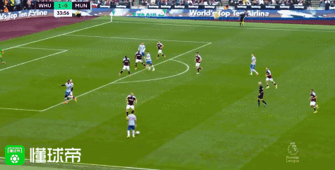 曼聯2-1絕殺!C羅3場4球振臂高呼,對手6萬球迷起立歡迎林加德 曼聯2-1絕殺!C羅3場4球振臂高呼,對手6萬球迷起立歡迎林加德