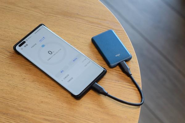 固態硬碟只有打火機大小,體驗後發現速度超出想象 固態硬碟只有打火機大小,體驗後發現速度超出想象