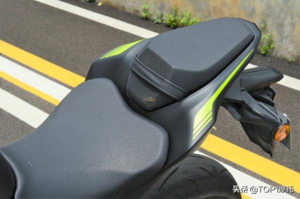 不只是價效比高 準公升級四缸街車 川崎Z900簡單試駕 不只是價效比高 準公升級四缸街車 川崎Z900簡單試駕