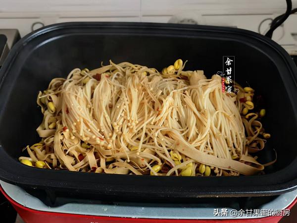 家常毛血旺，鮮香麻辣吃得好過癮，學會後可在家人面前露一手