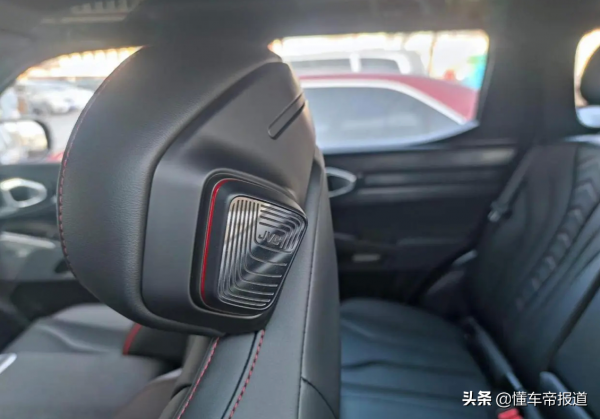 新車｜哈弗酷狗實車內飾曝光，配雙聯屏，兼顧科技與硬核