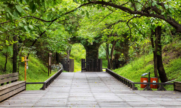 “文化碑林 綠色生態”——首都綠色文化碑林建設歷程回顧 “文化碑林 綠色生態”——首都綠色文化碑林建設歷程回顧