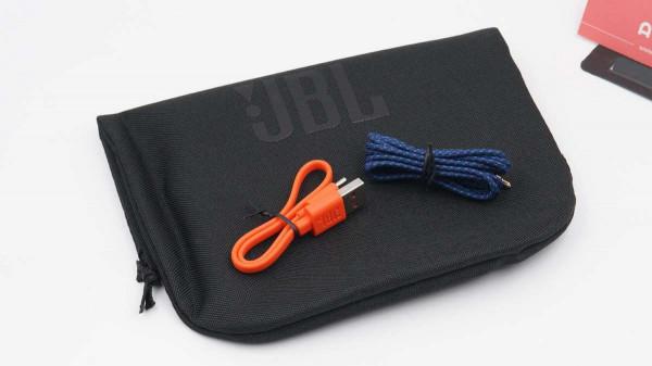 JBL LIVE660NC頭戴式降噪耳機拆解報告：恆玄BES2300YP藍芽音訊SoC