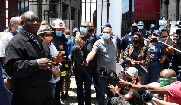 南非議會建築在火災中受損嚴重