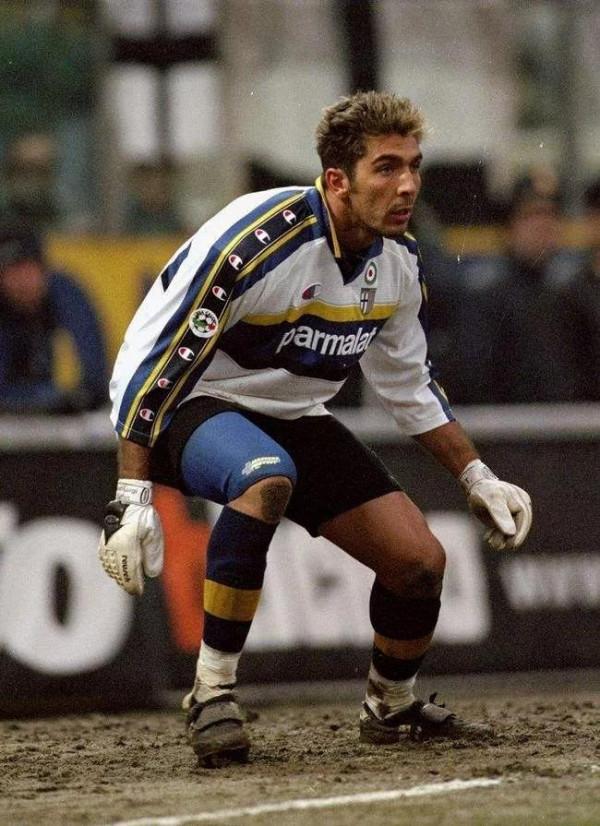 2021年足球都有哪些迴歸？