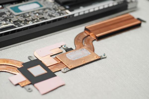 搭載Intel 12代H酷睿，可選RTX 2050，機械革命無界16輕薄本評測