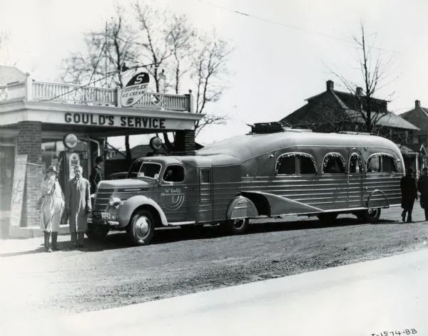 陪伴探險家馳騁非洲大陸的1938年豪華旅居房車,目前下落不明 陪伴探險家馳騁非洲大陸的1938年豪華旅居房車,目前下落不明
