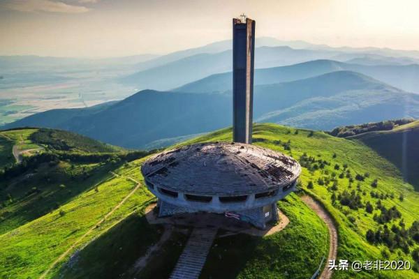 東歐3國旅行見聞:西方對東方的妖魔化,遠不止一個“眯眯眼” 東歐3國旅行見聞:西方對東方的妖魔化,遠不止一個“眯眯眼”