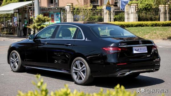 難捨難分!賓士E260L與沃爾沃S90實拍對比,誰更颯? 難捨難分!賓士E260L與沃爾沃S90實拍對比,誰更颯?