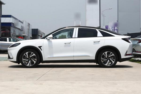 29.19萬,配L3級自動駕駛,708km續航,實拍極狐阿爾法S 29.19萬,配L3級自動駕駛,708km續航,實拍極狐阿爾法S