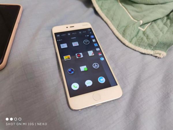 開箱一部白色錘子M1工程機