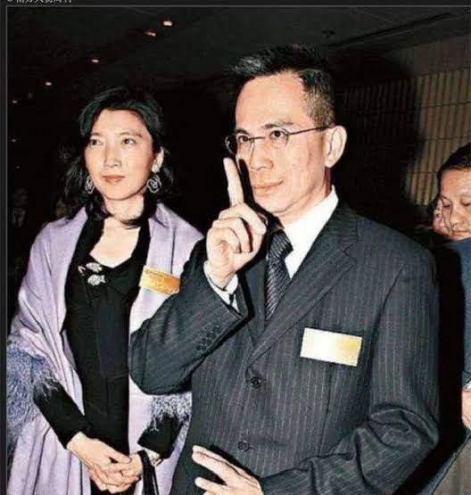 王儷橋:讓李嘉誠舉雙手贊成的女人,她憑什麼讓李澤鉅一見鍾情 王儷橋:讓李嘉誠舉雙手贊成的女人,她憑什麼讓李澤鉅一見鍾情