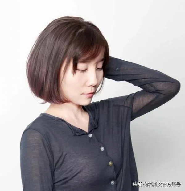 我就想把家設計成純黑色怎麼了？設計師：沒問題，安排