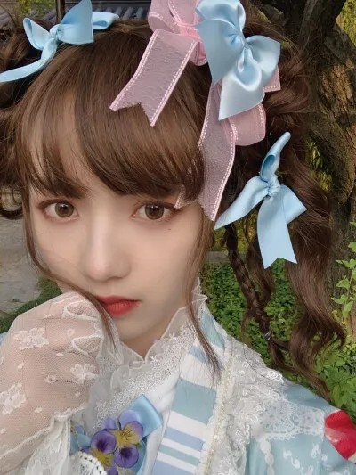 花樣作死的3位網紅：把國恥當流量，拿求婚當兒戲，用低俗博眼球