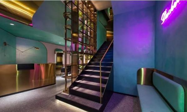 抖音網紅風格理髮店，輕奢風