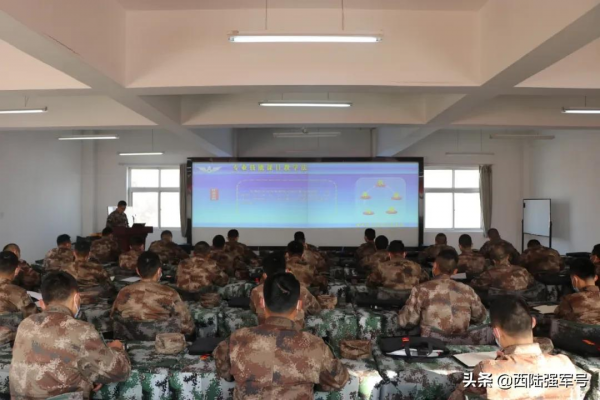 集訓考評，來的都是“武教頭”！