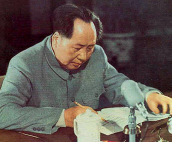 1934年毛岸紅失蹤,19年後事情出現轉機,毛主席:把他交給人民吧 1934年毛岸紅失蹤,19年後事情出現轉機,毛主席:把他交給人民吧