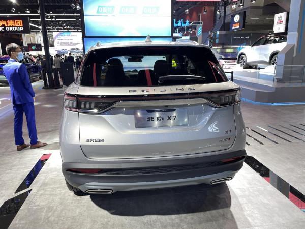 十萬級自主中型SUV，10.49萬起售，北京X7選哪款合適