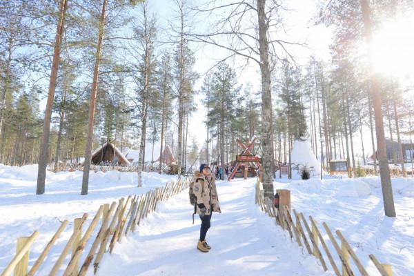 北極圈內唯一的省會城市，曾被夷為平地，現在是知名旅遊城市