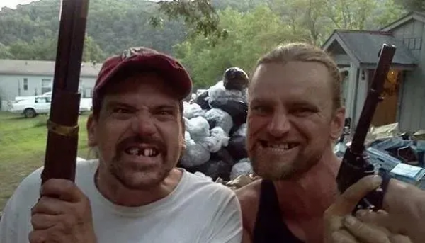 屌絲的逆襲！紅脖鐵匠也有藝術天才&mdash;&mdash;拉瑞福根作品賞析心得