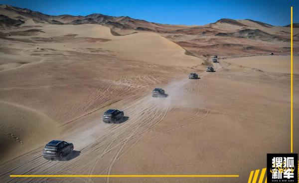 五問試新車 | 兩驅小型SUV能越野嗎?長安CS35 PLUS沙漠試駕體驗 五問試新車 | 兩驅小型SUV能越野嗎?長安CS35 PLUS沙漠試駕體驗