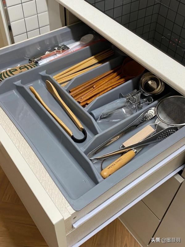 她，一個人買下頂樓的69平，比不上專業的但對得起開銷！大讚一個