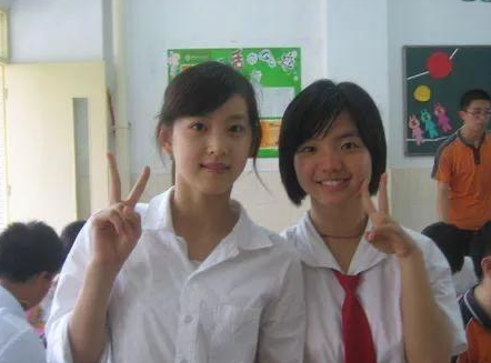 章澤天：10年一步棋，和劉強東棋逢對手？她憑什麼坐擁500億？