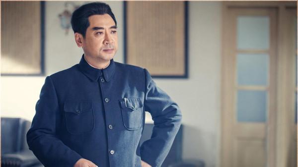 劉勁王伍福又合作，搭檔佟瑞欣演正劇，不是唐國強演毛主席太遺憾