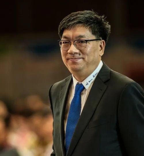 隨風飄搖的陝西富豪們 隨風飄搖的陝西富豪們