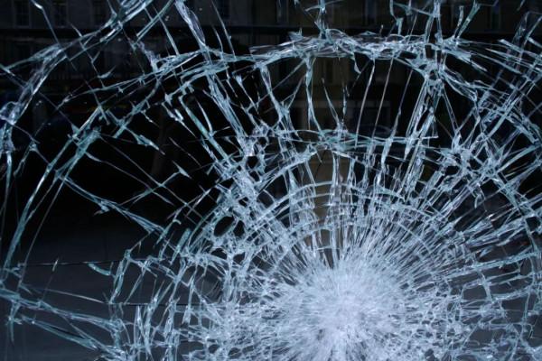 青春一晃就過了，餘生，少爭執