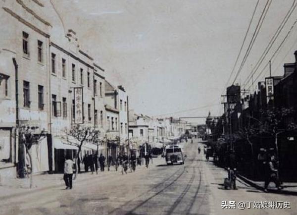 出賣鄧恩銘的叛徒,後來當上捕共隊長,因一雙皮鞋暴露行蹤被處決 出賣鄧恩銘的叛徒,後來當上捕共隊長,因一雙皮鞋暴露行蹤被處決