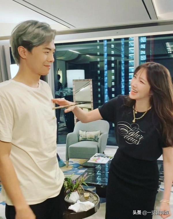 金荷娜新劇有望搭檔樸殷碩 男方頂樓扮醜走紅 與李智雅被指配一臉