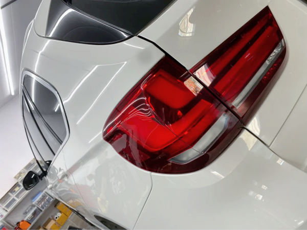 翻新“破爛不堪”的寶馬X5,車主硬是把X5當拖拉機開了7年 翻新“破爛不堪”的寶馬X5,車主硬是把X5當拖拉機開了7年