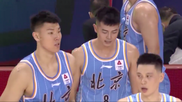 北京虐遼寧！雙外全爆半場打花，雅帥攻守完美佈置，但曝奪冠隱患