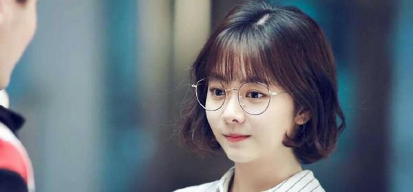 戴眼鏡就不能化妝了嗎?“眼鏡妝”瞭解一下,簡單又好看 戴眼鏡就不能化妝了嗎?“眼鏡妝”瞭解一下,簡單又好看