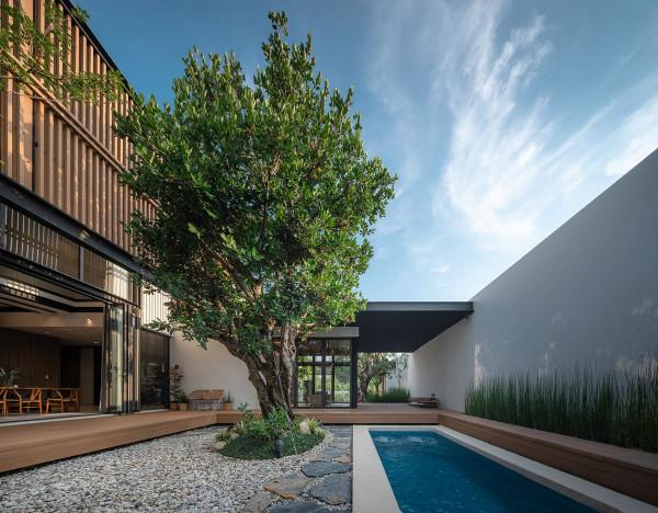 終於知道富豪青睞的獨棟別墅長啥樣了，這套古色古香，媲美四合院