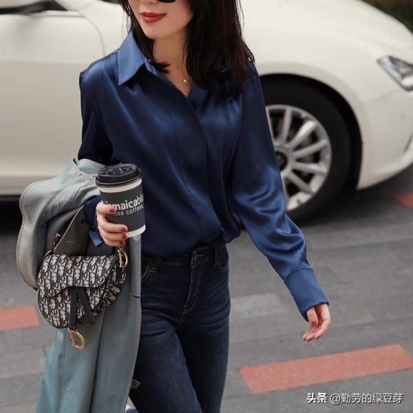 中年女性怎麼穿才好看？四款百搭秋裝穿搭Look，洋氣減齡顯貴氣