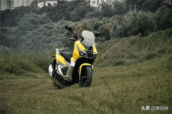 生活不止眼前的田野,還有遠方的風——大陽ADV150測評 生活不止眼前的田野,還有遠方的風——大陽ADV150測評