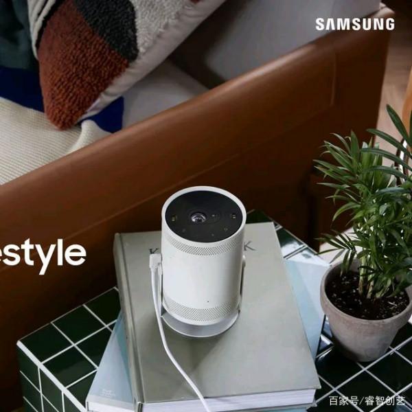 走哪看哪&mdash;&mdash;Samsung新推「The Freestyle」微型投影娛樂裝置