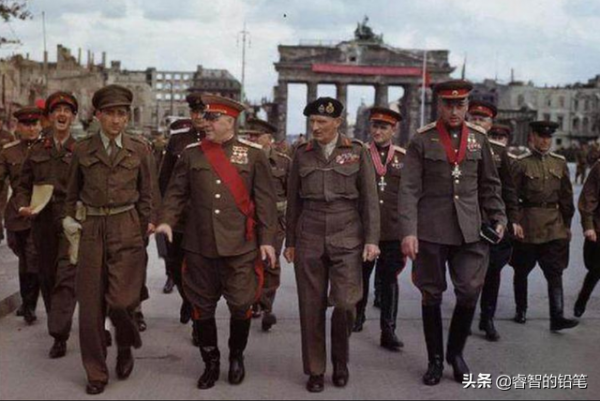 60年代可防禦蘇軍的“現代長城”，由林彪策劃主席拍板，是什麼？