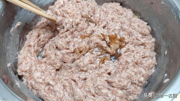 為啥飯店的餃子餡那麼好吃?原來還有這幾個小訣竅,真是長見識了 為啥飯店的餃子餡那麼好吃?原來還有這幾個小訣竅,真是長見識了