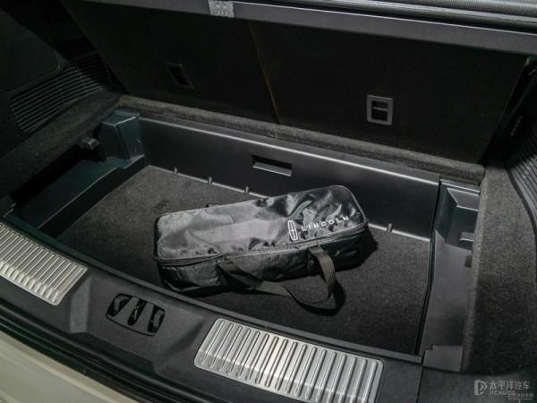 70萬級豪華SUV如何選？林肯飛行家/沃爾沃XC90/奧迪Q7