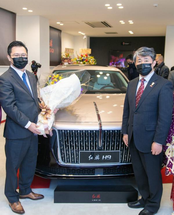 這次“紅旗”插到日本上了！首家紅旗日本體驗店在大阪開業