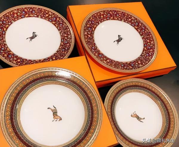 有了很多錢和特權,還想要很多愛?這些明星賣慘的樣子,真醜 有了很多錢和特權,還想要很多愛?這些明星賣慘的樣子,真醜