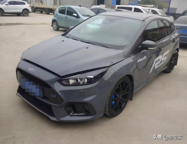 拳打高爾夫R，腳踢賓士A45，這臺小鋼炮買回來不能上路？